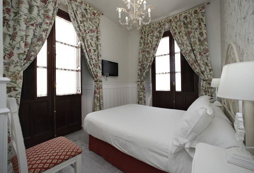 اتاق اکونومی, Basic Hotel Puerta De Sevilla