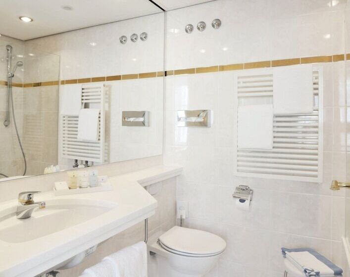 标准间, Bayerischer Hof