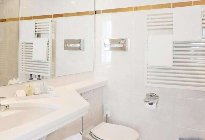 标准间, Bayerischer Hof