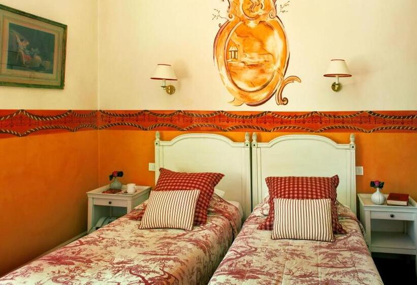 スタンダードルーム, Chateau Des Reynats