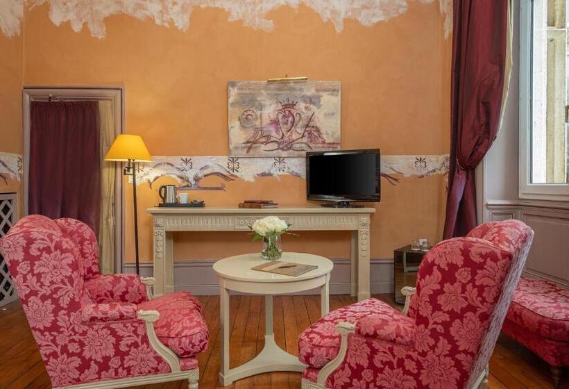 スイート, Chateau Des Reynats