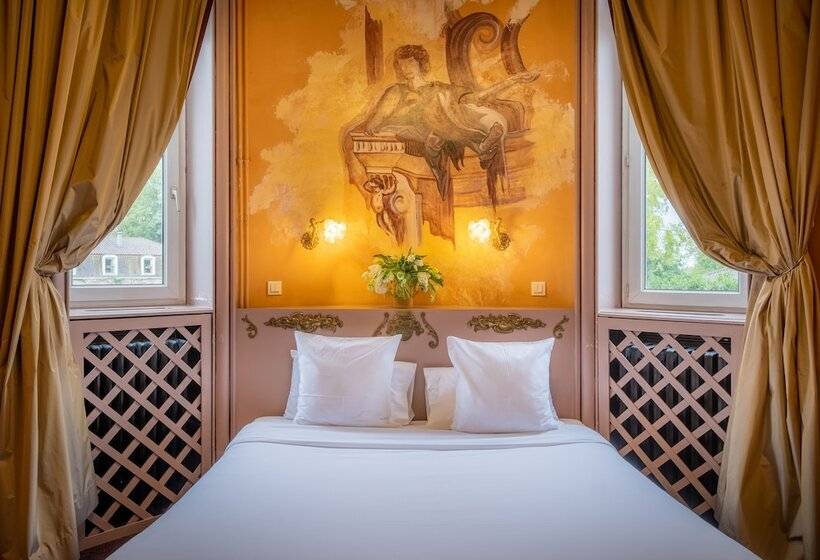 スイート, Chateau Des Reynats