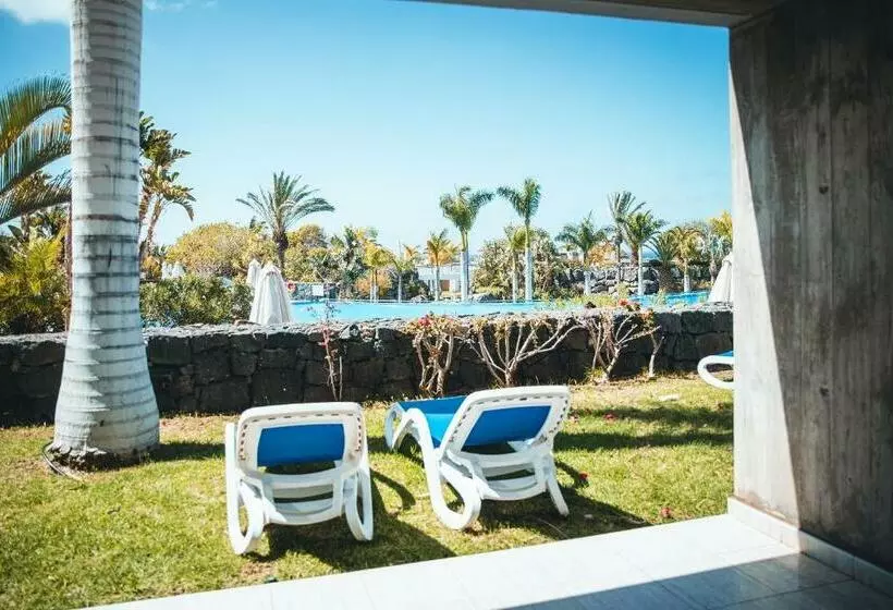 اتاق استاندارد, Costa Calero Thalasso & Spa