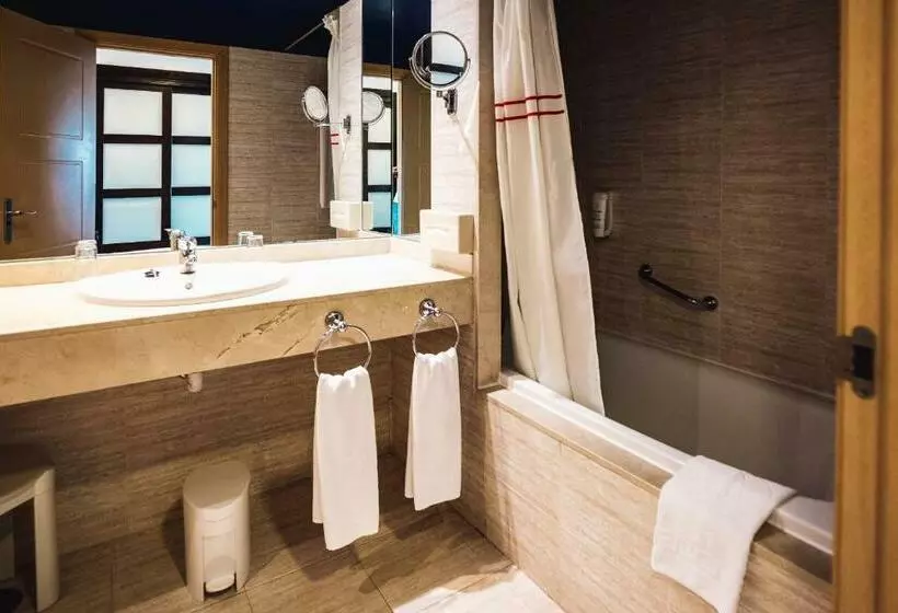 اتاق استاندارد, Costa Calero Thalasso & Spa