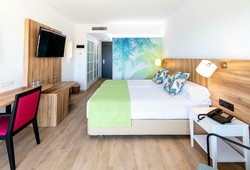 חדר סופריור נוף לגינה, Costa Calero Thalasso & Spa