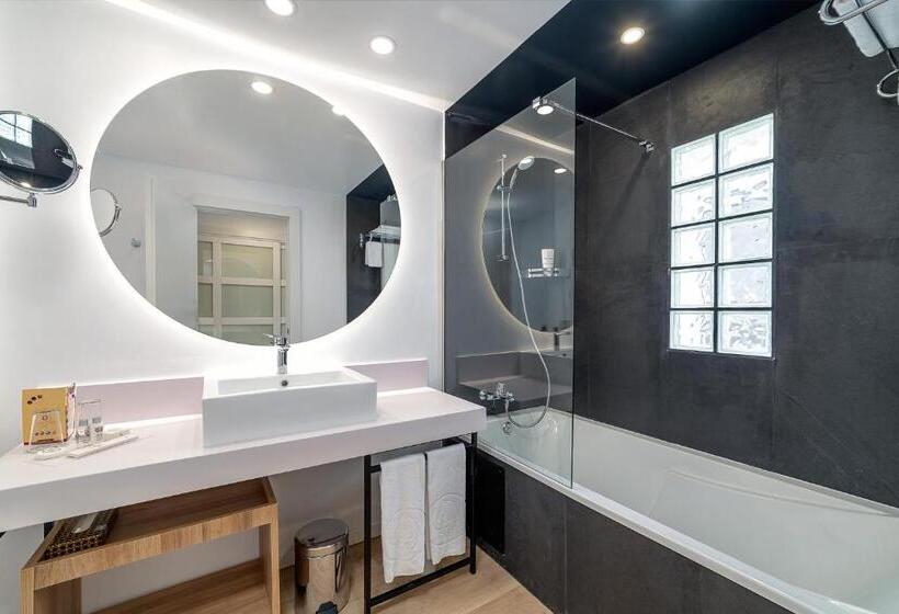 חדר משפחתי, Costa Calero Thalasso & Spa