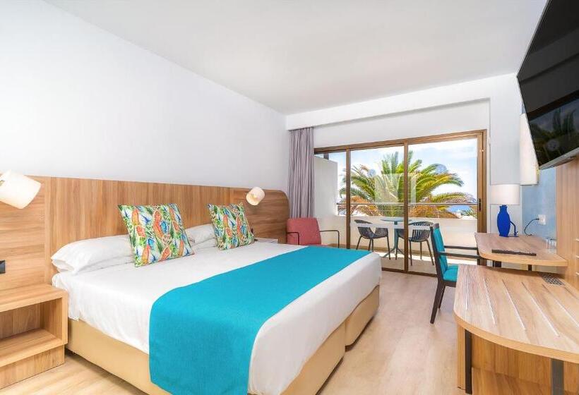 חדר משפחתי, Costa Calero Thalasso & Spa