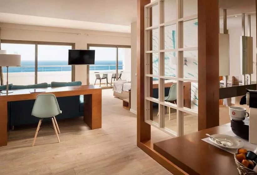 سوییت جونیور, Costa Calero Thalasso & Spa