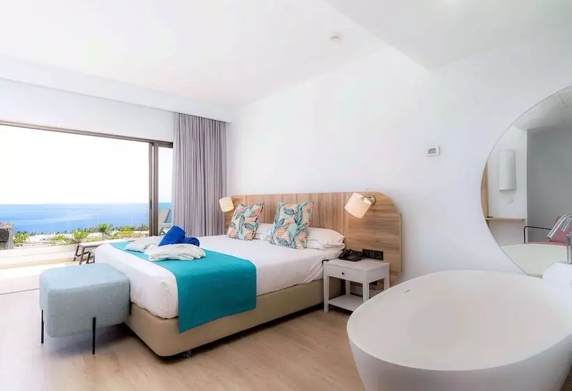 سوییت سوپریور, Costa Calero Thalasso & Spa