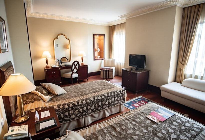 Deluxe Triple Room, Eresin Hotels Sultanahmet   Boutique Class