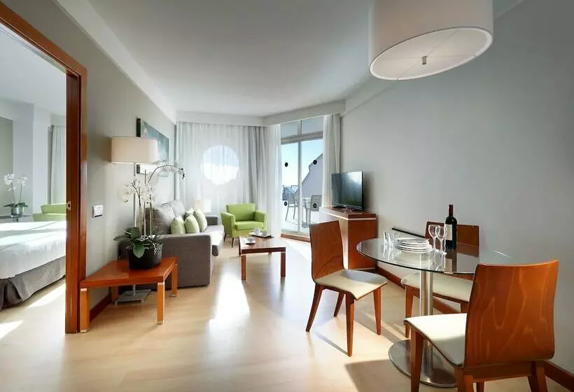 سوییت با چشم‌انداز دریا, Eurostars Las Salinas
