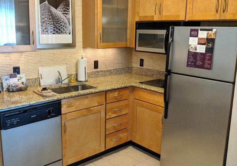 סוויטת ג'וניור נוף לים, Eurostars Las Salinas