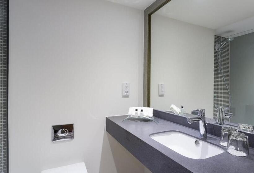 장애인을 위한 스탠다드 룸, Holiday Inn Rugby Northampton M1 Jct18, An Ihg