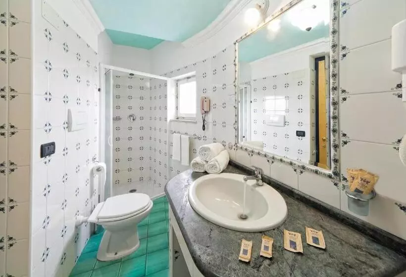 اتاق استاندارد با چشم‌انداز دریا, Il Gattopardo Hotel Terme & Beauty Farm