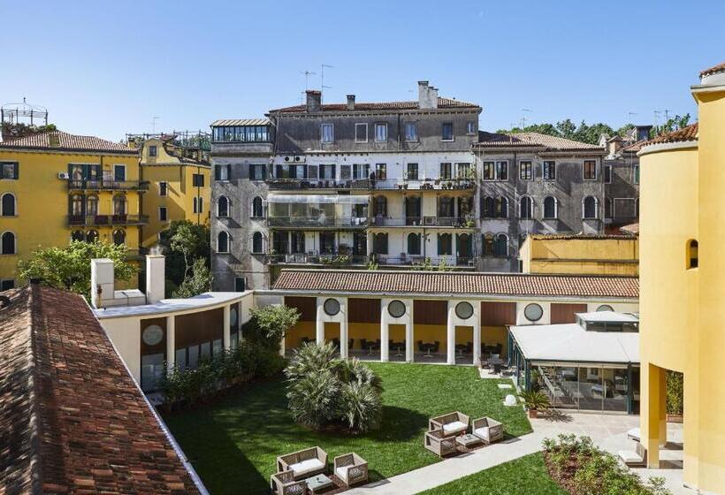 Люкс Кровать Кинг, Indigo Venice Sant Elena, An Ihg