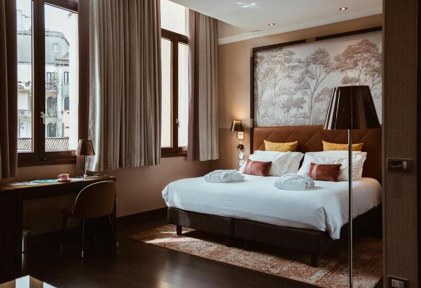 Люкс Кровать Кинг, Indigo Venice   Sant Elena, An Ihg