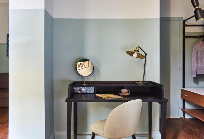 Люкс Кровать Кинг, Indigo Venice   Sant Elena, An Ihg