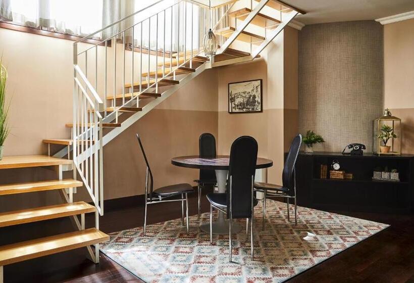 Люкс с Балконом, Indigo Venice Sant Elena, An Ihg