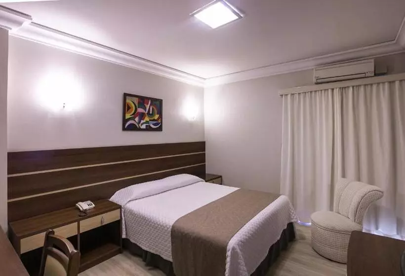 Standard-huone, Lang Palace Fica No Centro Da Cidade