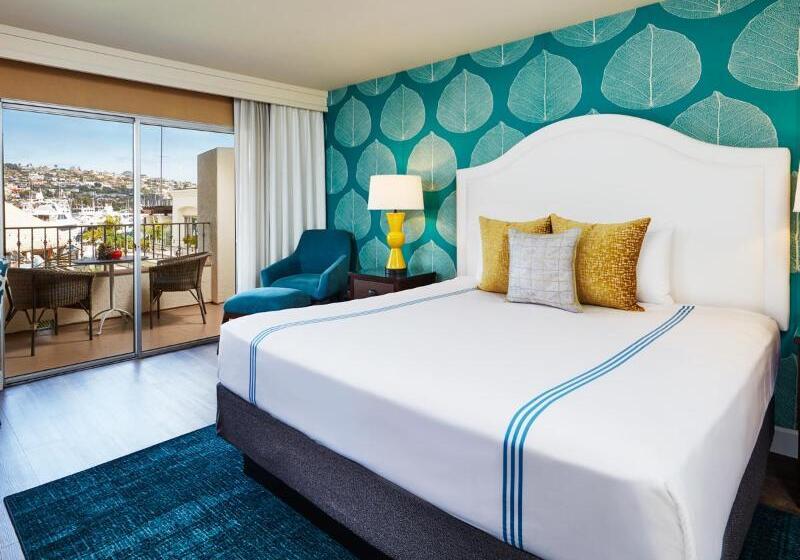 חדר משפחתי, Pinewood Hotel Rome