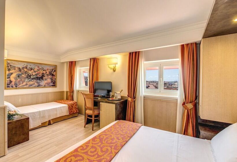 חדר סטנדרט לשלושה, Pinewood Hotel Rome