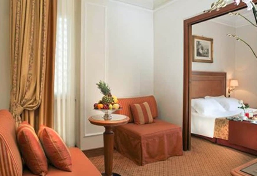 חדר משפחתי, Pinewood Hotel Rome