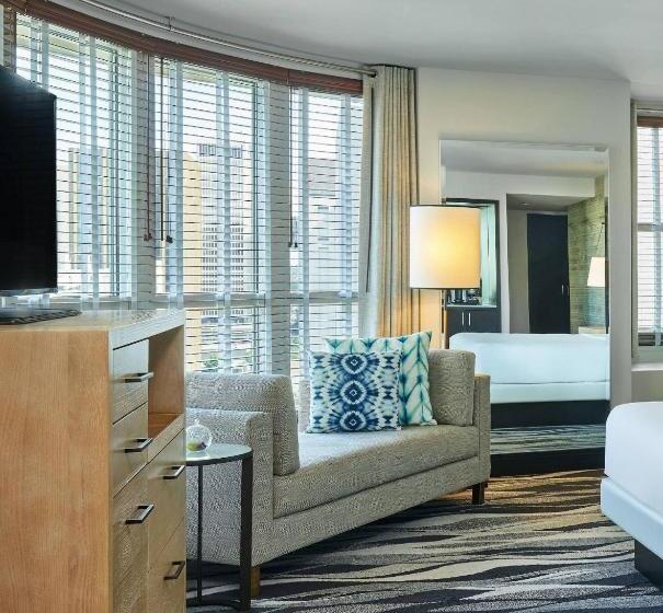 이그제큐티브 룸, Republic San Diego, Autograph Collection