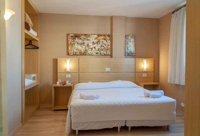 스위트, Sj Executive   San Juan Curitiba