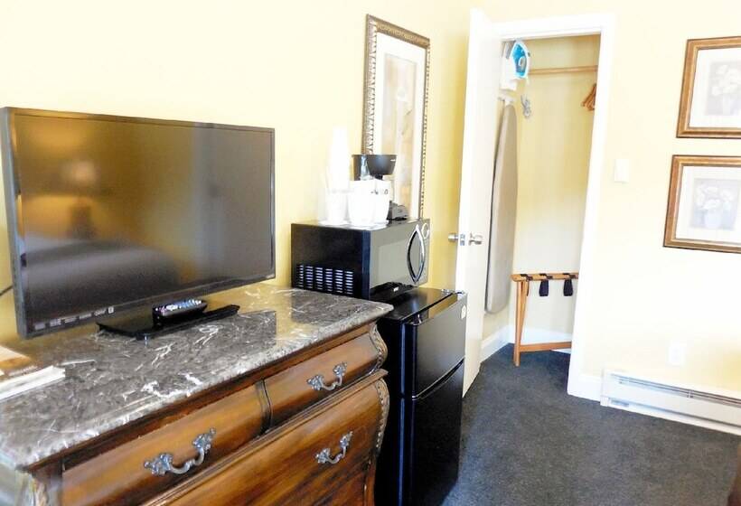 חדר סטנדרט מיטה זוגית, Sea Breeze Inn  Pacific Grove