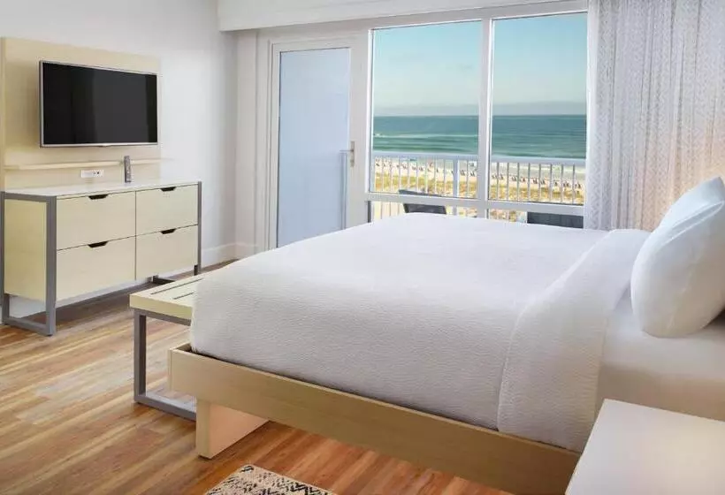 キングサイドベッドのスタンダードワンルーム, Springhill Suites By Marriott Pensacola Beach