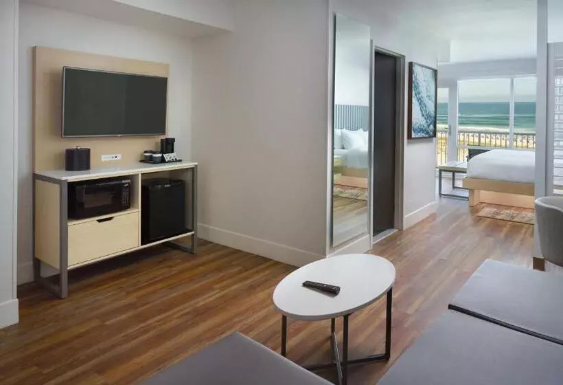 キングサイドベッドのスタンダードワンルーム, Springhill Suites By Marriott Pensacola Beach