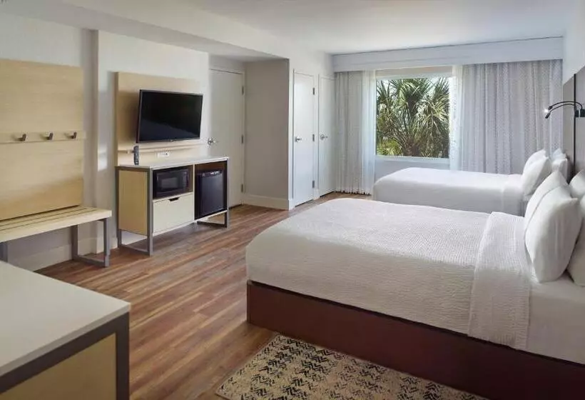 スタンダードスタジオ, Springhill Suites By Marriott Pensacola Beach