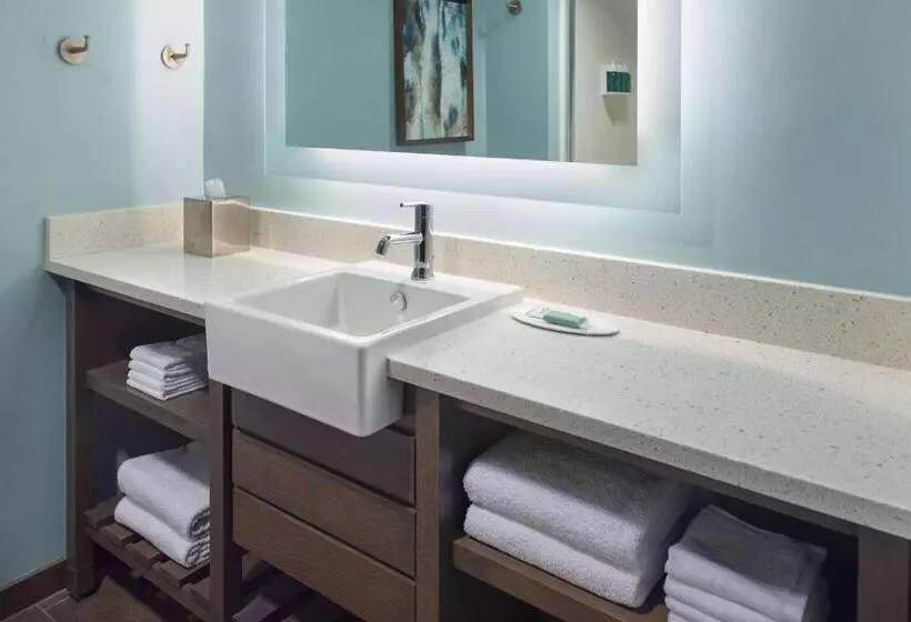 キングサイドベッドのスタンダードワンルーム, Springhill Suites By Marriott Pensacola Beach