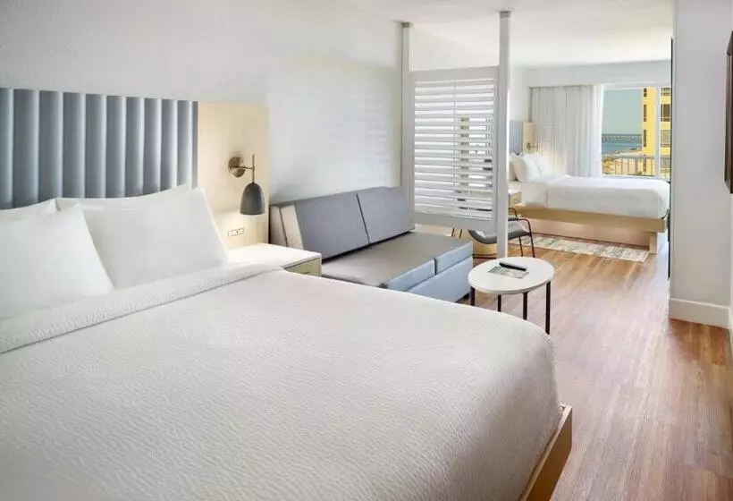 プールビュースタンダードステューディオ, Springhill Suites By Marriott Pensacola Beach
