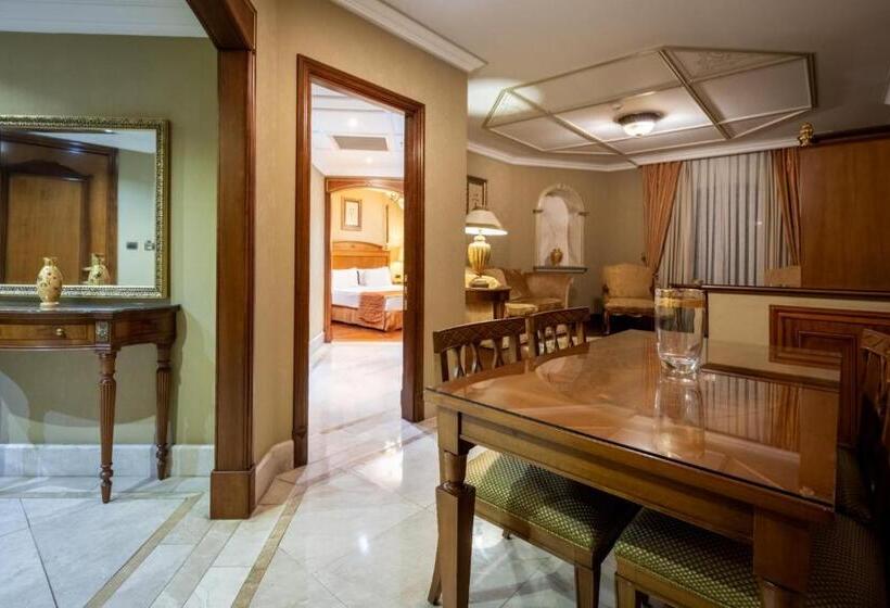 スイート（家族用）, The Central Palace Taksim