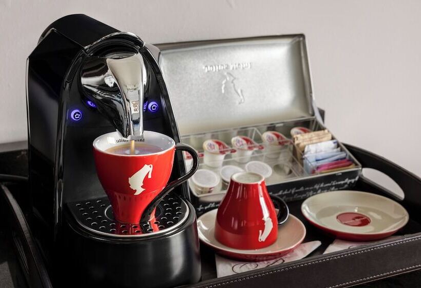 Полулюкс Вид на Город, The Palms Hotel & Spa