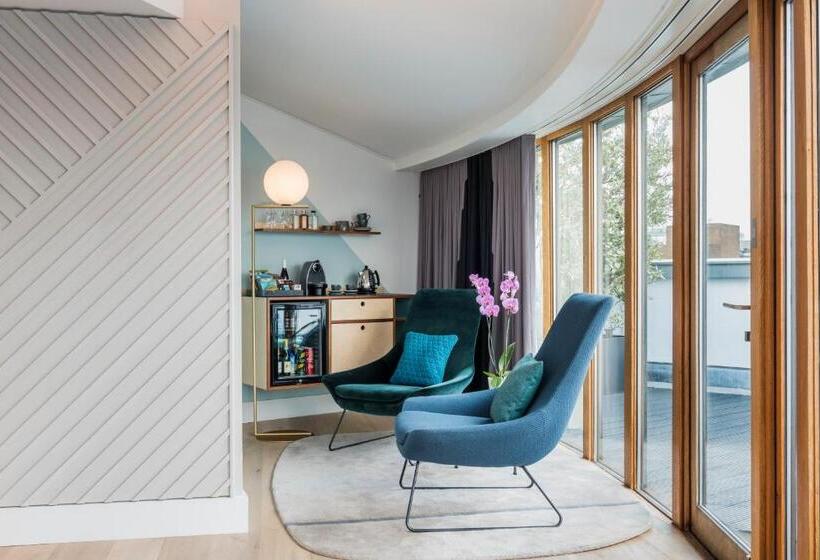 Standardrum, Marrable S Farringdon