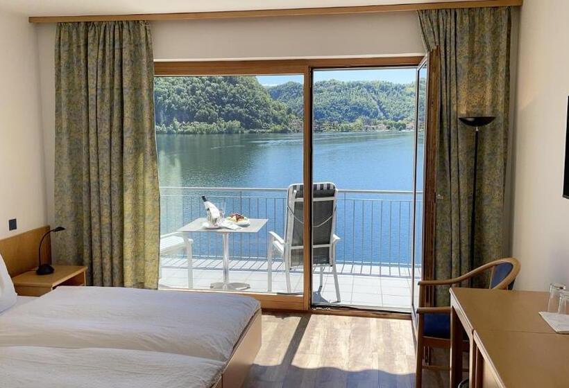 חדר סופריור, Tresa Bay