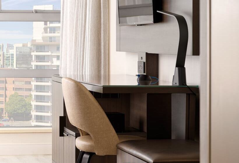 带2个双人床的标准工作室, Victoria Marriott Inner Harbour