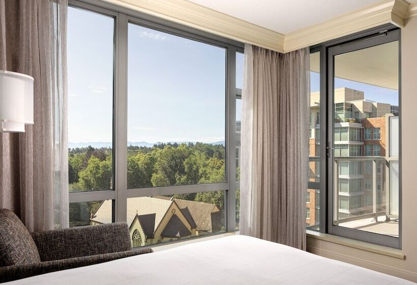 带2个双人床的标准工作室, Victoria Marriott Inner Harbour