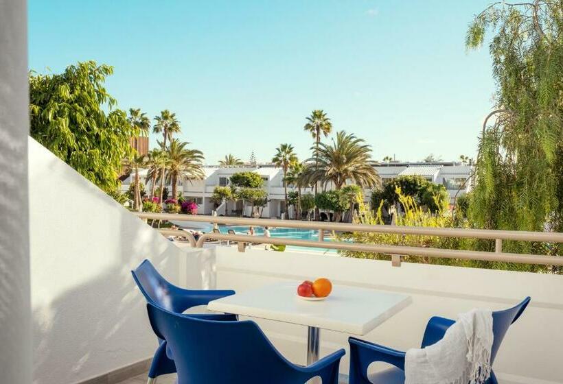 סוויטת ג'וניור עם מרפסת, Playa Park Zensation