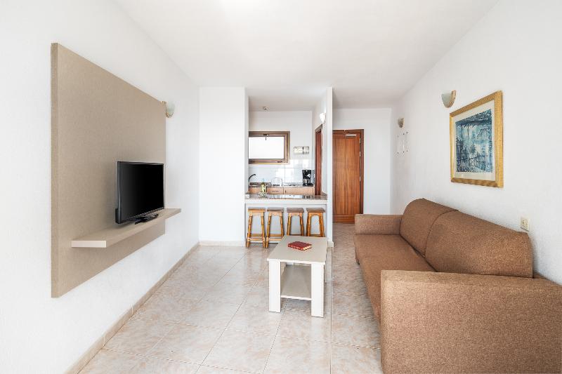 شقة غرفتين, RT Apartamentos Guinea