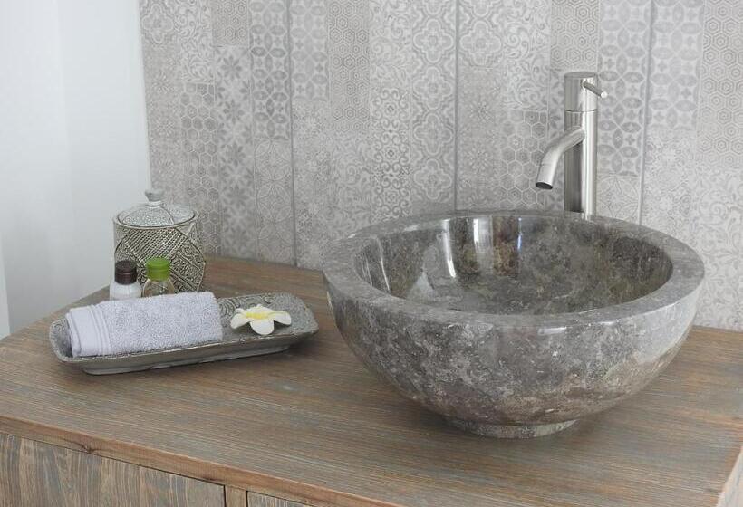 スタンダードルーム, Villa Madura