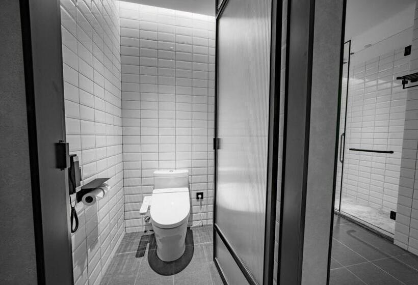 غرفة قياسية, 35