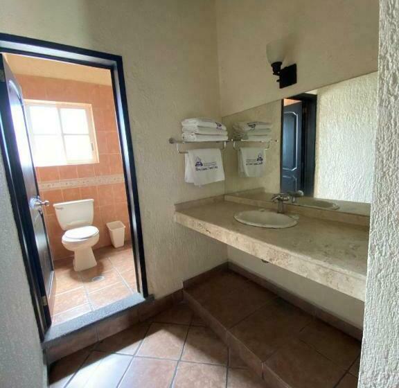 패밀리 방갈로, Cabañas Santa Cruz