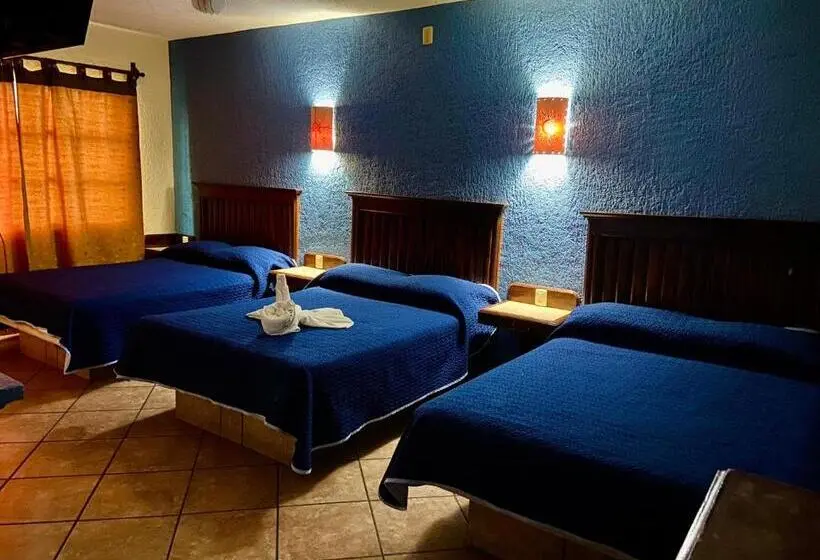 スタンダードトリプルルーム, Cabañas Santa Cruz