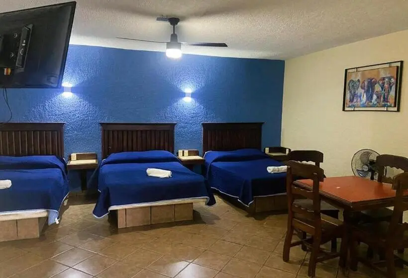 コンフォートトリプルルーム, Cabañas Santa Cruz