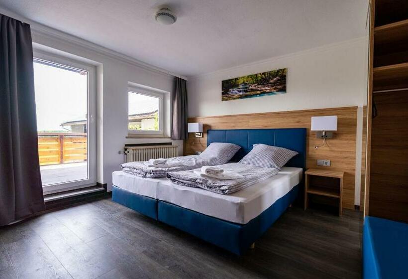 Номер Стандарт с Балконом, Casa Maria