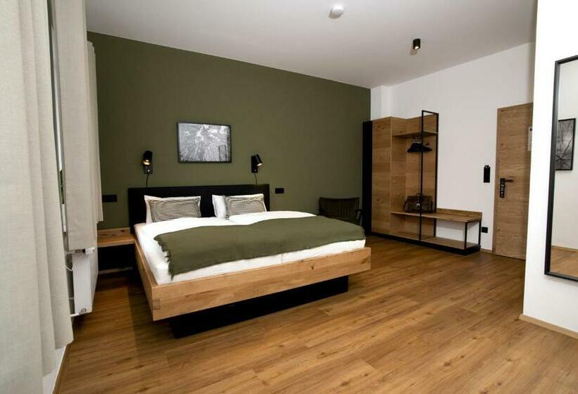 스탠다드 룸, Holzfellas Home