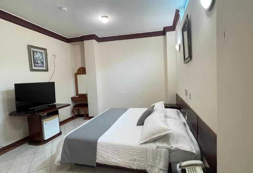 اتاق لوکس, House Center